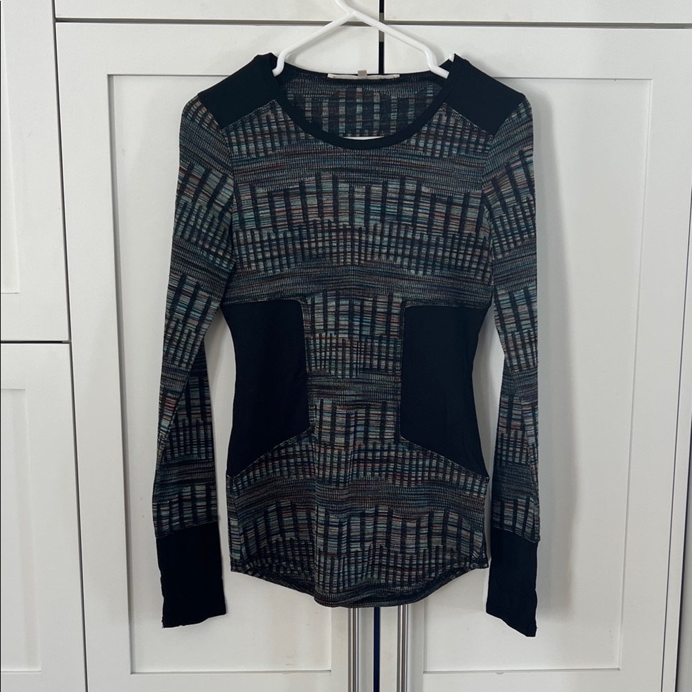 RACHEL Rachel Roy Long-Sleeve Patterned Top in Black and Teal